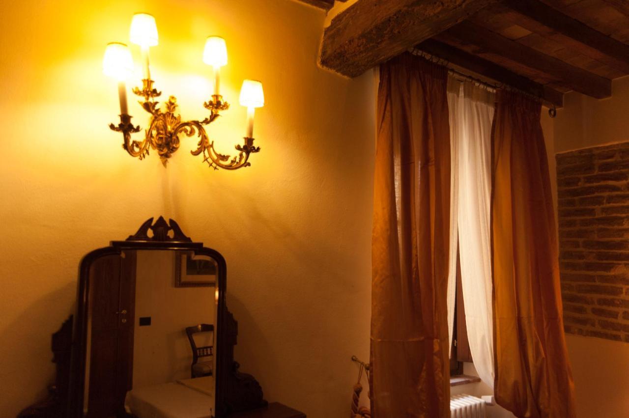 Bed and Breakfast Palazzo Benucci San Gimignano Exteriér fotografie